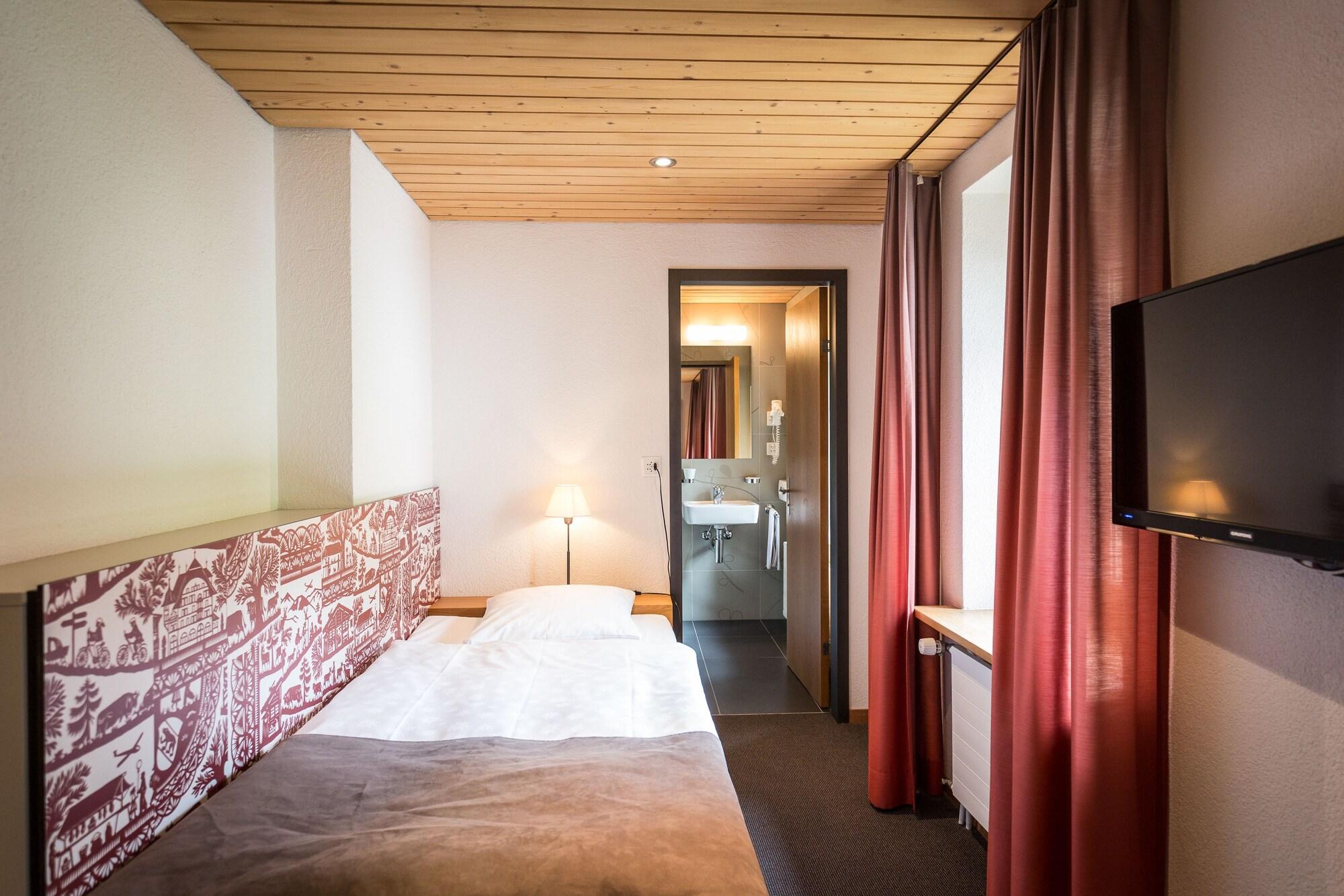 Hotel Landhaus Saanen Eksteriør billede